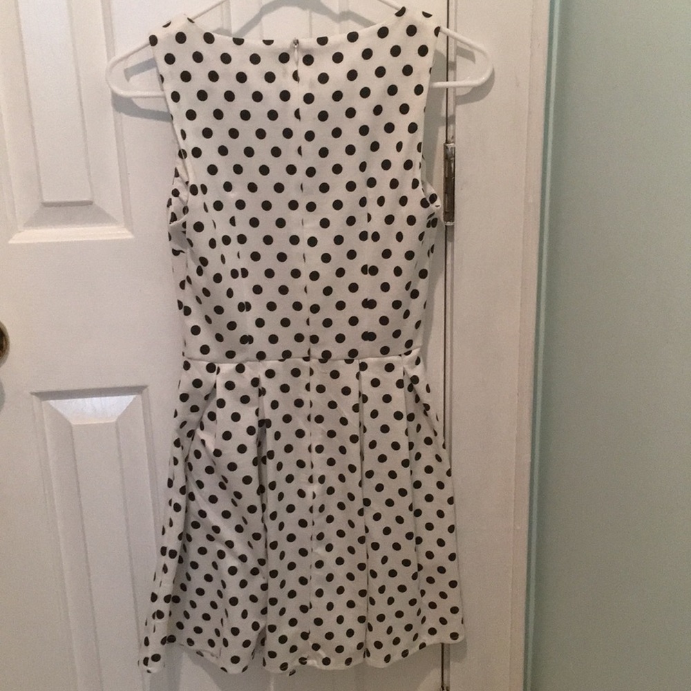 Dress - Picture 2 of 3